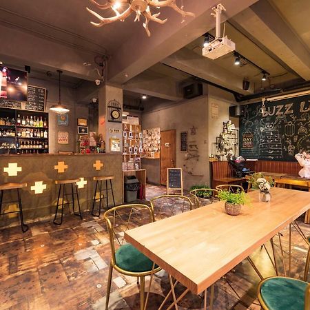 Dalian Buzz Light Year Youth Hostel מראה חיצוני תמונה