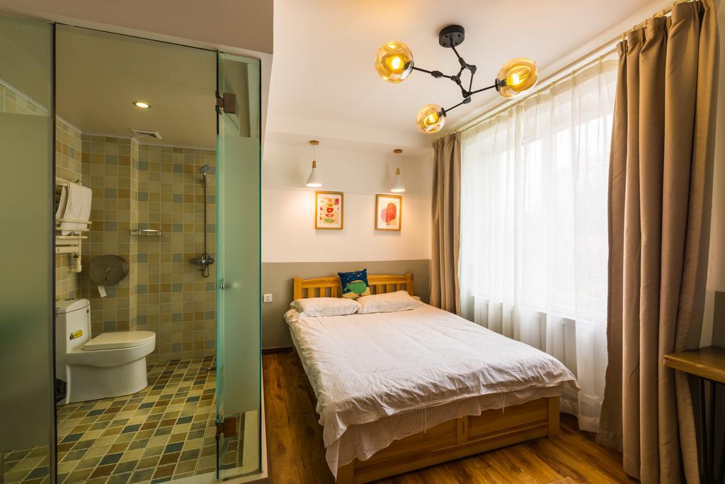 Dalian Buzz Light Year Youth Hostel מראה חיצוני תמונה